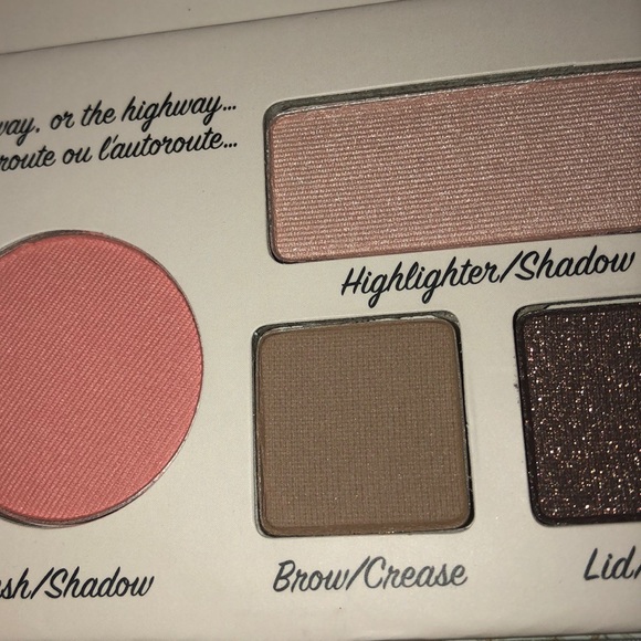 The Balm makeup palette - Picture 2 of 2